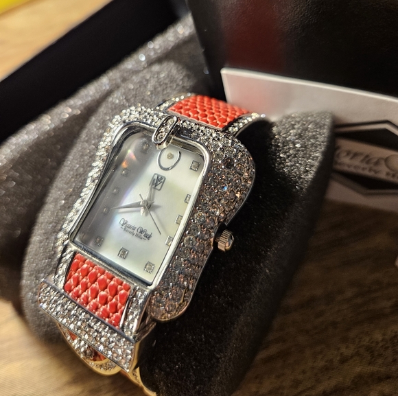 Victoria Wieck Bangle Watch - Picture 8 of 12